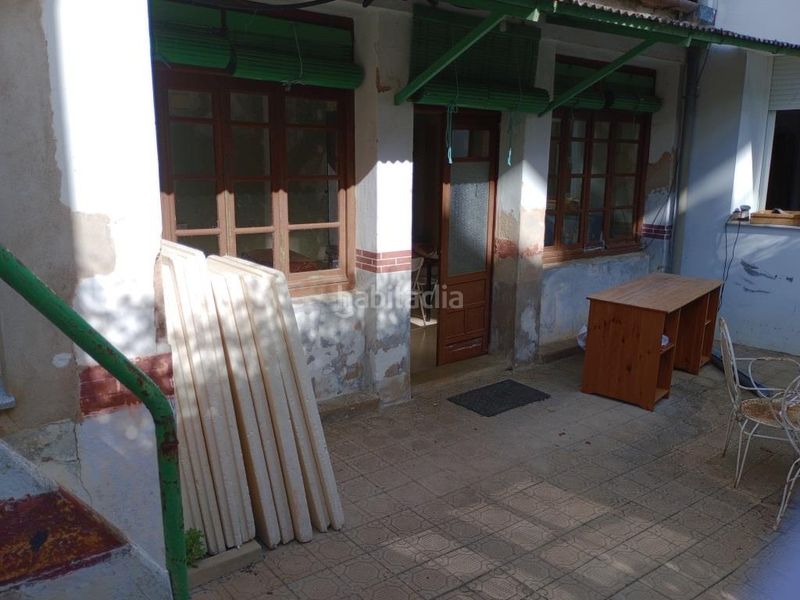 Foto f71bd8e3-8b21-4bf5-a6f3-2effe192a412. Casa  en el centro en Don Benito