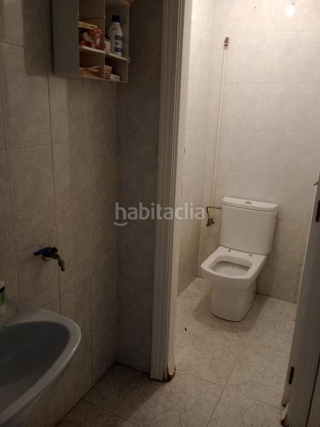 Foto 5c10e735-e8a9-4afc-ba1f-7a98d2dad301. Local comercial a Don Benito