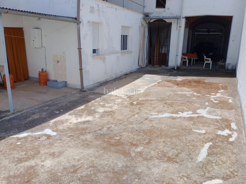 Foto 3dd86ca8-5fbd-4c38-83d4-65ba9cc7492f. Casa amb aparcament a Don Benito