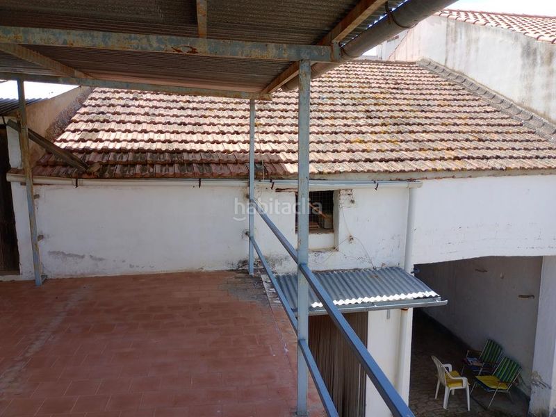 Foto becb9b65-3fd5-4bda-ba14-883ec283671a. Casa amb aparcament a Don Benito