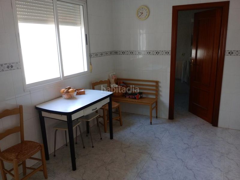 Foto e22b1060-7314-438a-95d8-d1704492f595. Casa amb aparcament a Don Benito