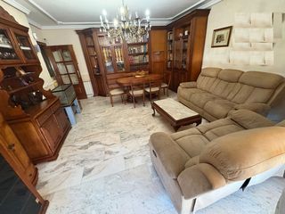 Flat in Don Benito. Piso amplio muy bien situado