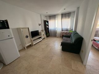Apartament  Avenida de la constitución 41. Apartamento en el centro