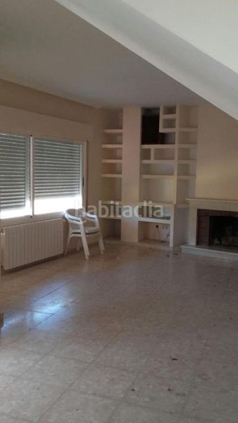 Foto 6ccfddab-f25f-45ca-8977-03e4515896fc. Chalet in polígono industrial santa engracia 10 in Badajoz
