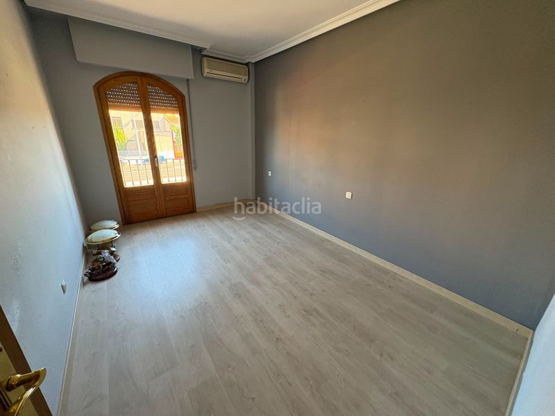 Foto b9502018-0480-4c4a-9260-608dd494df7e. Pis amb aparcament a Don Benito