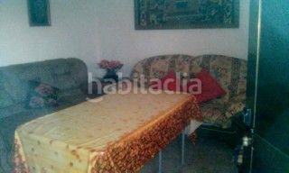 Foto dfb4b56b-90ea-4926-bffd-b6397331ad36. Xalet amb xemeneia aparcament a Campanario