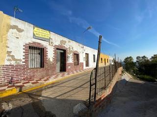 Casa adossada a Calle virgen 38. Procedente de banco