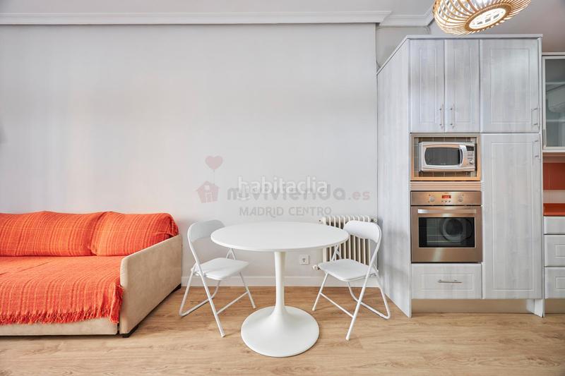 Foto f3edba3a-58a2-4a10-9da6-4ea7749ce1fb. Miete etagenwohnung mit heizung in Universidad-Malasaña Madrid