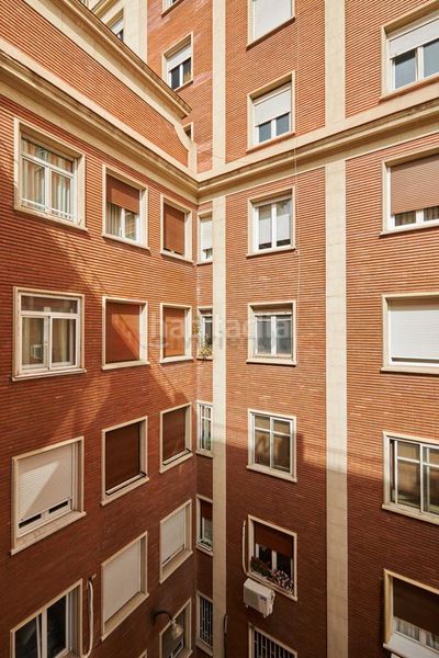 Foto 5937ba89-6aab-4e26-8ca1-e7c15be438c4. Rent flat with heating in Palacio Madrid