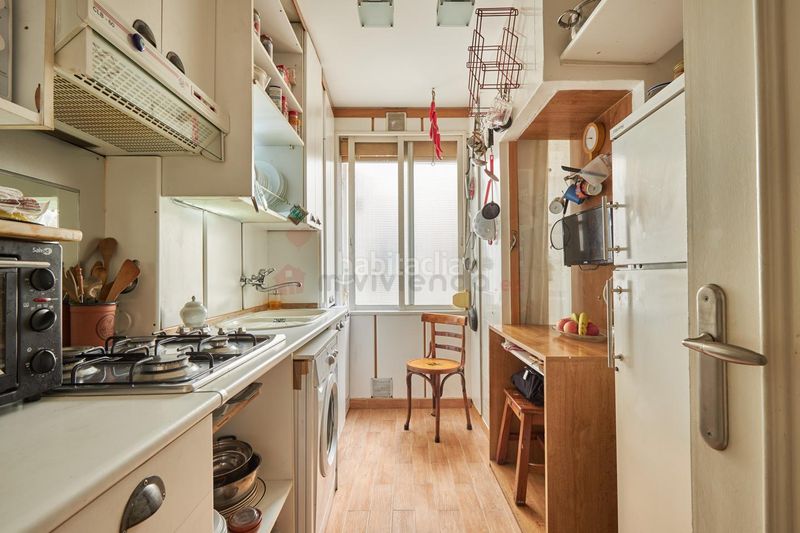 Foto 03b6cf5b-98ad-4202-ad2e-23ccc9e6ff2b. Lloguer pis amb calefacció a Palacio Madrid