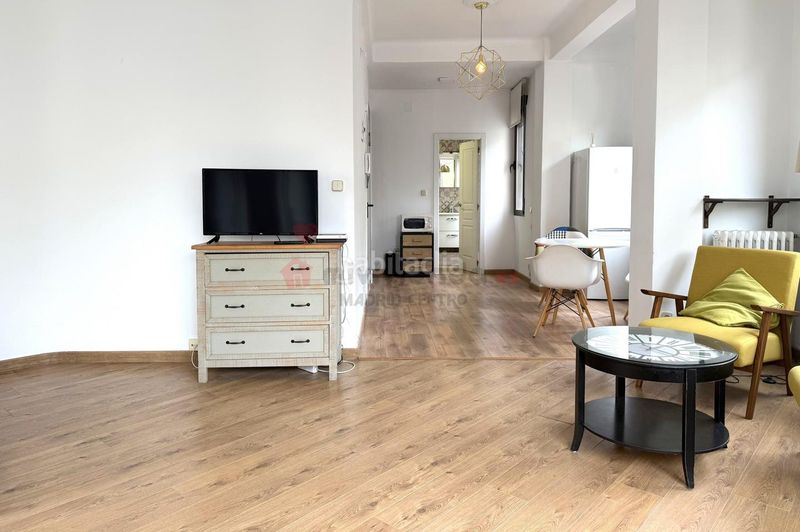 Foto 90dc0906-72bd-415e-b13b-a2d02dd7e2e1. Miete studiowohnung mit heizung in Sol Madrid