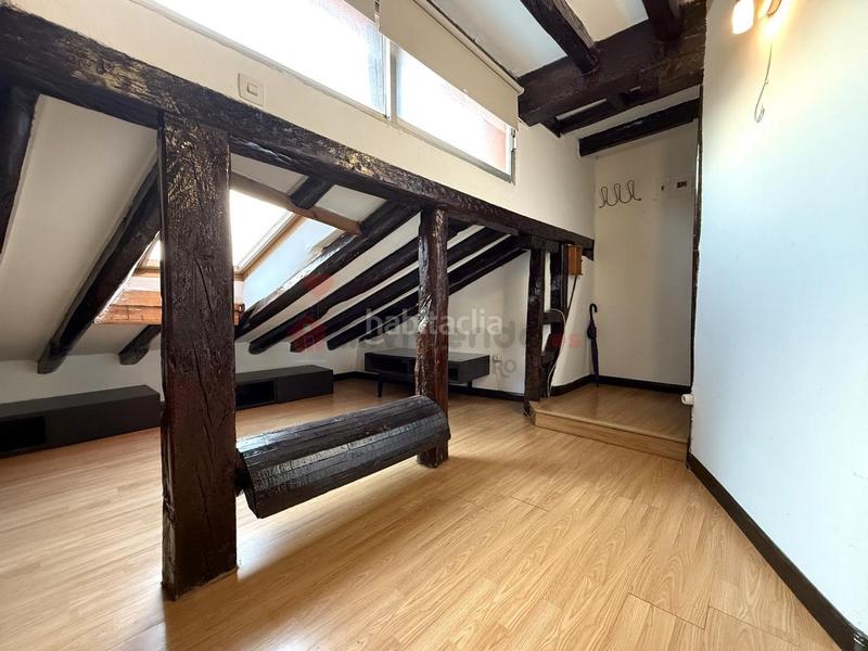 Foto c16c17da-0248-4e42-8d75-c6b37f1ffacb. Duplex con riscaldamento in Embajadores-Lavapiés Madrid