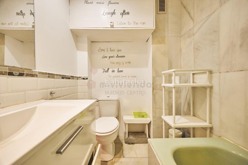 Foto ba0fd54f-9497-46b0-bfb6-a105de78a21a. Rent flat with heating in Palacio Madrid