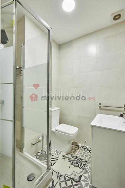 Foto 54b9d315-db6e-4cf7-8bc7-add30a806f0a. Rent ground floor in de hortaleza 10 in Justicia-Chueca Madrid