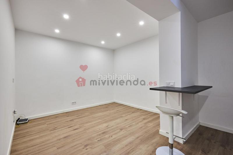 Foto 776befac-14cf-40ec-ad82-dcd19a3cac92. Rent ground floor in de hortaleza 10 in Justicia-Chueca Madrid