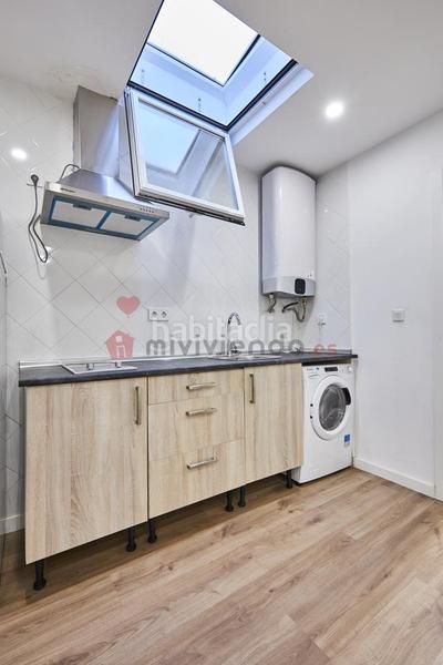 Foto c7a544cf-a3d2-453a-a526-c7803ae271e3. Rent ground floor in de hortaleza 10 in Justicia-Chueca Madrid