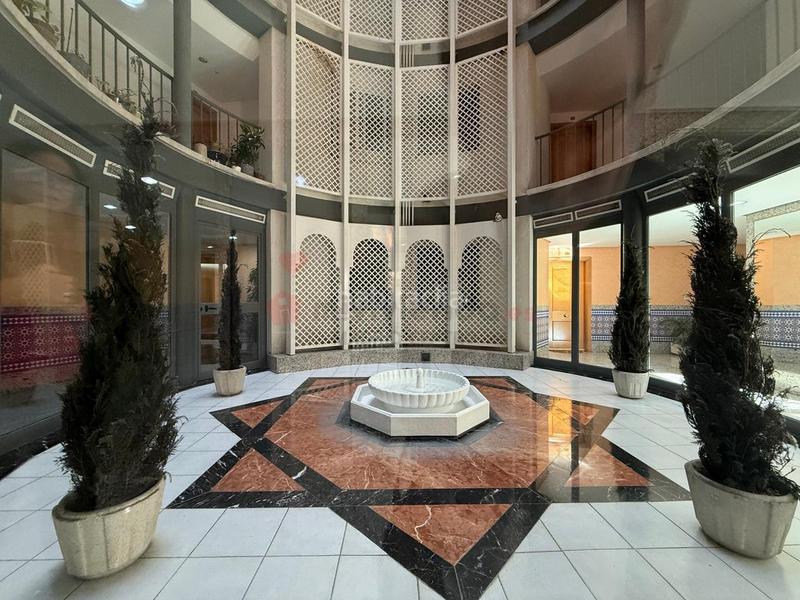 Foto adc5d534-1597-4b8d-9f67-ff8dc7f7985f. Location rez-de-chaussée avec chauffage parking piscine dans Madrid