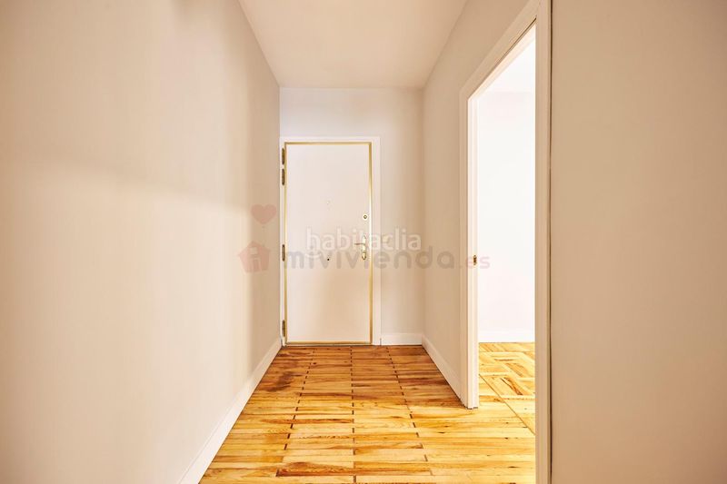Foto 135ac536-51ac-47a4-b43d-6a5173ebe1dc. Flat with heating in Lista Madrid