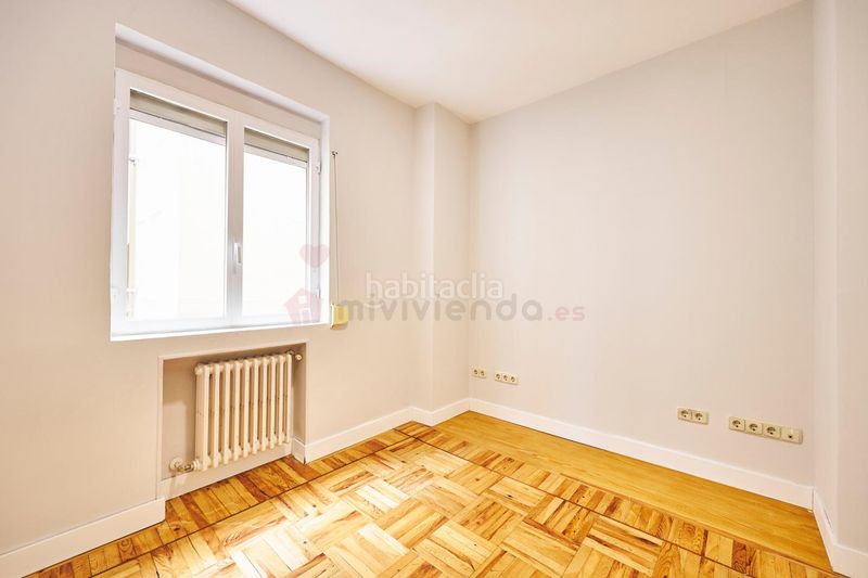 Foto 04c07e0c-4a6e-4b41-9252-1f8499da7281. Piso en Lista Madrid