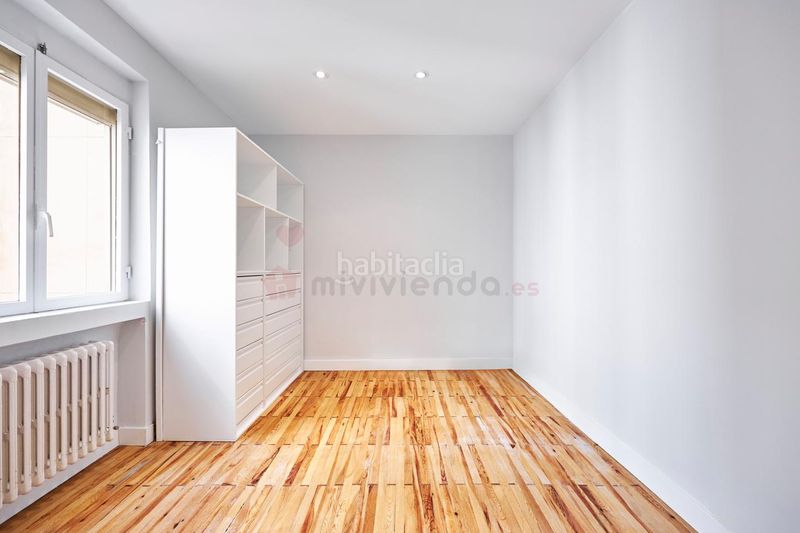 Foto 4e366452-b093-46ce-8f0c-598c060aac5d. Piso en Lista Madrid