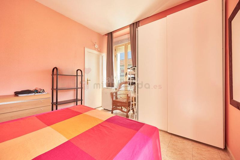 Foto c1d64257-7059-4f24-a282-19bed1f4bbc9. Flat with heating in Sol Madrid