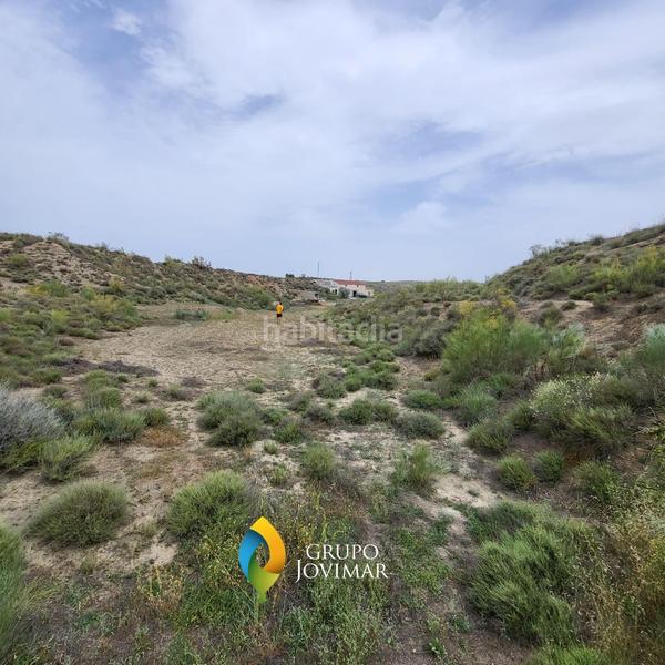 Foto 3abbfcb0-69c4-481f-a36c-c2437ba5bcb9. Finca rústica en Caniles