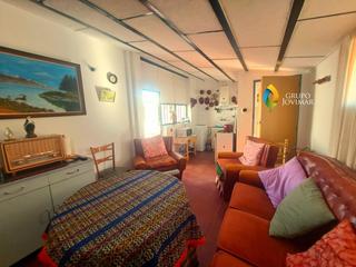 Casa en Guadix. Económica casa a escasos minutos de guadix