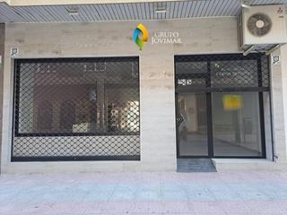 Location Local commercial à Guadix. Bonito local en pasaje purísima