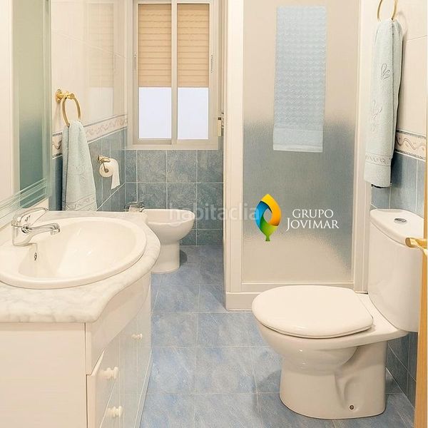 Foto 015a9c32-05db-4817-873c-a802578625c4. Planta baixa amb aparcament a Guadix