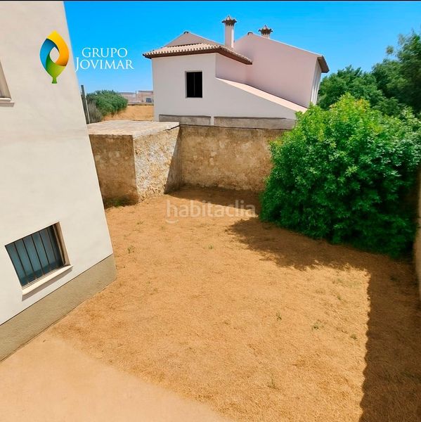 Foto e2aa0073-15a9-4b68-9956-6bed729e64ca. Planta baixa amb aparcament a Guadix