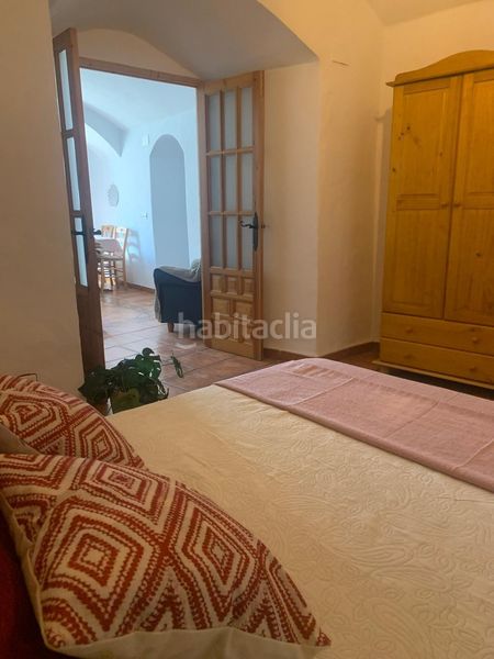 Foto a4f99861-02b6-4806-b3bb-64dfb580a4b4. Miete haus mit parking in Guadix