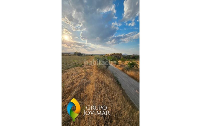 Foto b66a77c7-cfa4-40c3-b325-57f276f09a78. Finca rústica a Guadix