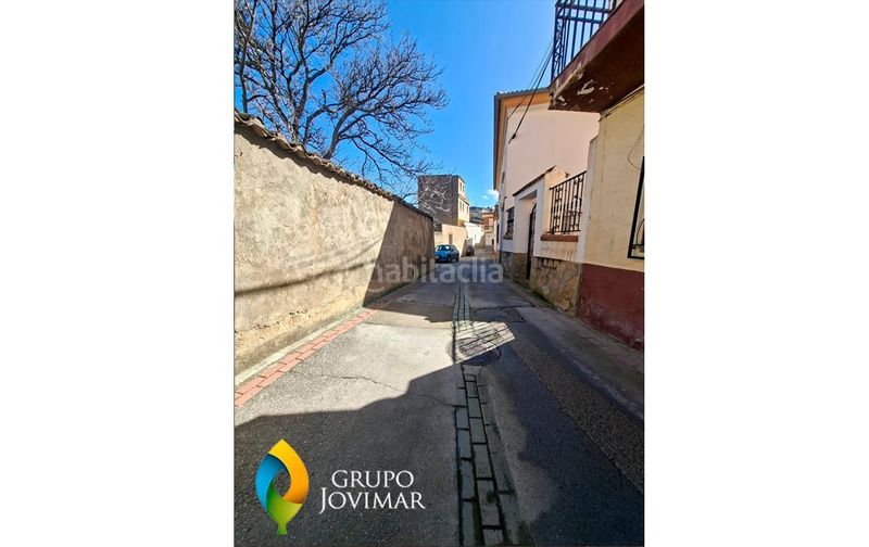 Foto a07a16e7-f222-4416-9fa1-0c532120db00. Casa a Peza (La)