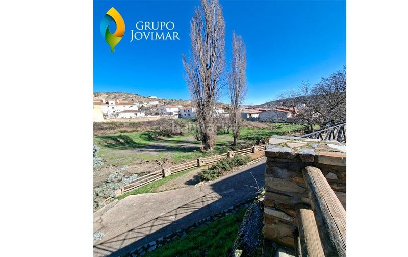 Foto c5349065-0ffc-4222-8545-5623bbe0d5b4. Casa a Peza (La)