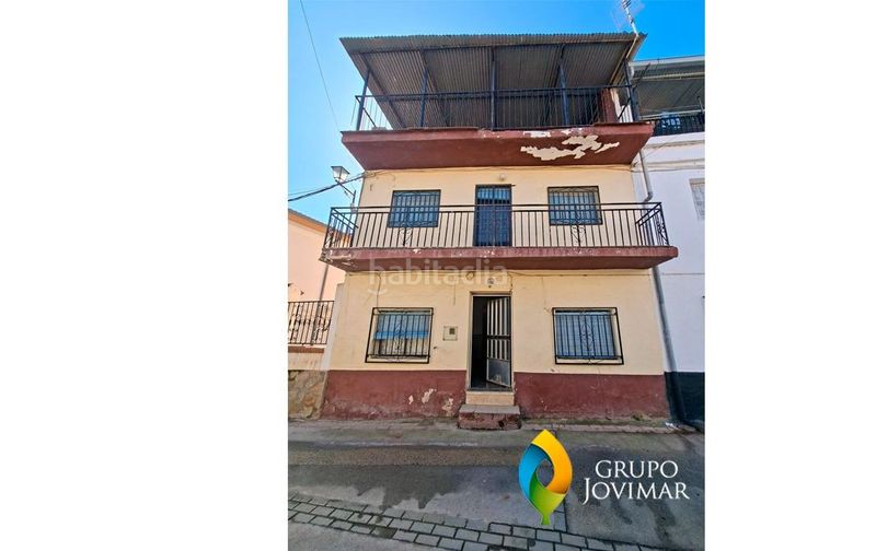 Foto c74741be-1acd-4b4c-a2e7-0ca969b9311f. Casa a Peza (La)