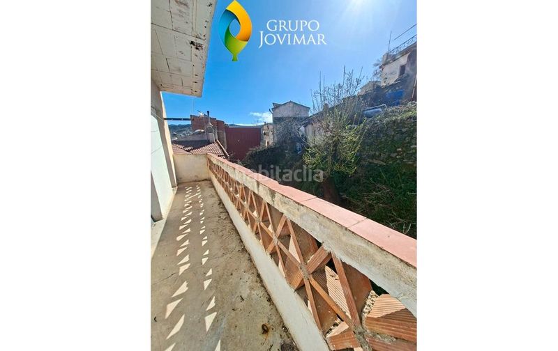 Foto c7981900-f036-49e5-9da7-d138e75db57d. Casa a Peza (La)