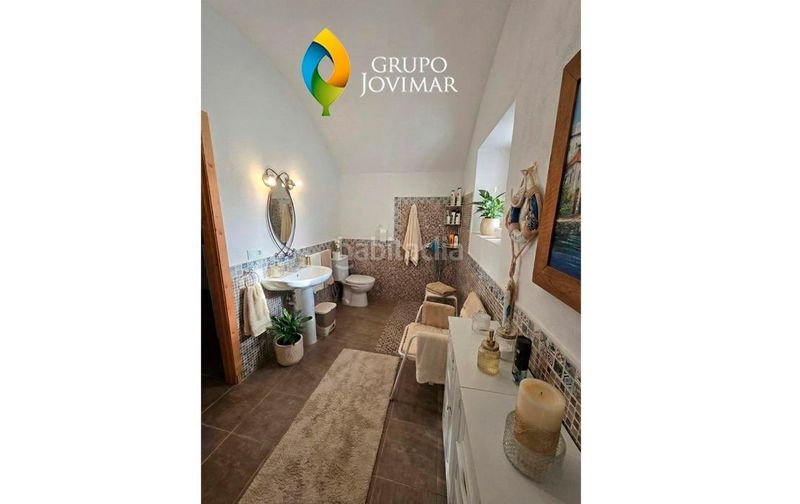 Foto d08e37ed-b5b2-4e6c-8f4b-2731445c6943. Masia amb aparcament piscina a Guadix