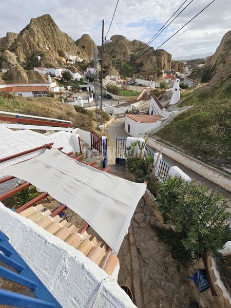 Foto e3d6a1b2-fed2-4089-a09f-9fbedb488662. Casa a Guadix