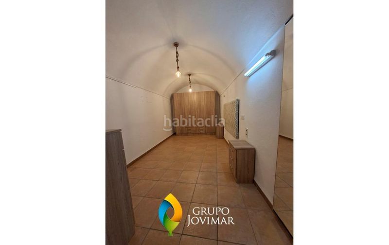 Foto 094a9635-795b-4e07-9067-aa190900331a. Masia amb aparcament a Guadix