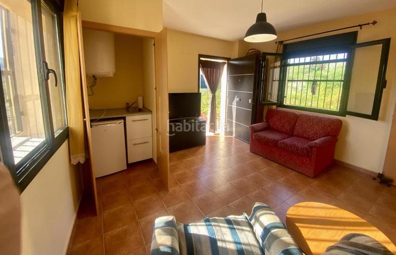 Foto 0dbb0462-a8dc-4a42-9eab-c7a631435142. Xalet amb xemeneia calefacció aparcament piscina a Alzira