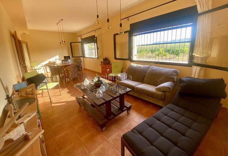 Foto 271de6ff-3347-4103-8ee7-34ddf2dd6985. Xalet amb xemeneia calefacció aparcament piscina a Alzira