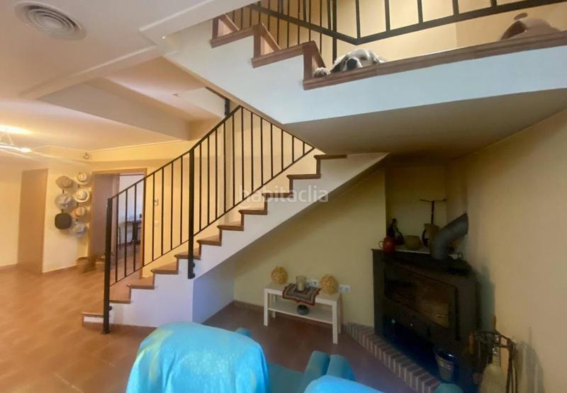 Foto ba887906-2abd-419c-9184-dfdf318ff3bd. Xalet amb xemeneia calefacció aparcament piscina a Alzira