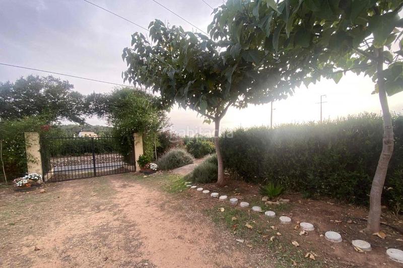 Foto d72b5cfc-d5af-49e8-860d-eaec61234163. Xalet amb xemeneia calefacció aparcament piscina a Alzira