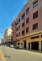 Pis  N/a. Vivienda en zona parque alquenencia. como nueva
