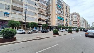 Appartement à La Vila. Vivienda alta en el centro de alzira. av. santos patronos