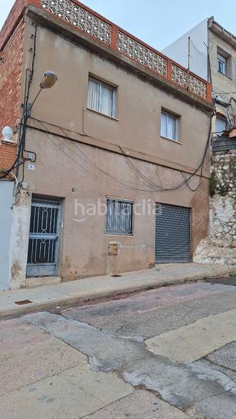Foto a7d7c850-88c0-4271-96eb-a118de089e77. Casa in carrer de juan sebastián el cano 19 in Alquerieta Alzira