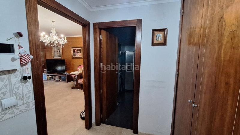 Foto ecd253bd-f62b-4381-9479-18cfc464ac5c. Pis amb calefacció aparcament a La Vila Alzira