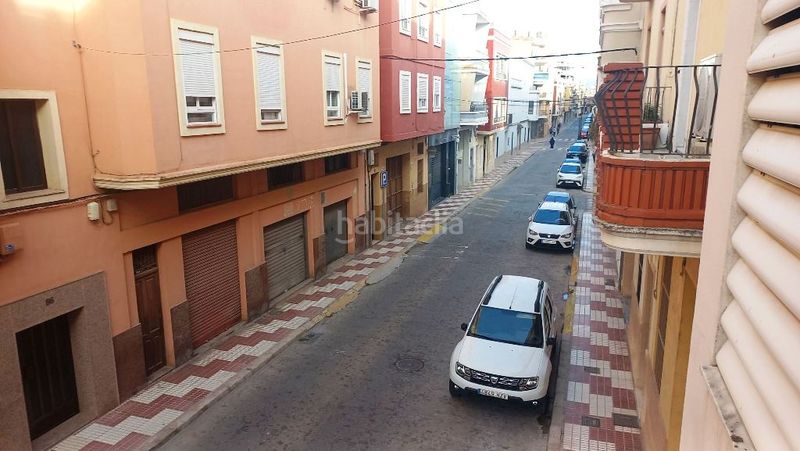 Foto 38ee9285-060b-477b-b937-596bfaf7ff09. Pis a Algemesí