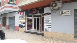 Geschäftsraum  Carrer francesc oliver batlle. Local comercial zona parque pare crespi-campo de futbol