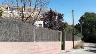 Chalet  N/a. Chalet en urbanización el respirall. frente club de tenis